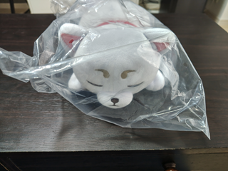 「生誕20周年記念　銀魂展～はたちのつどい～」定春のもふもふうでまくら